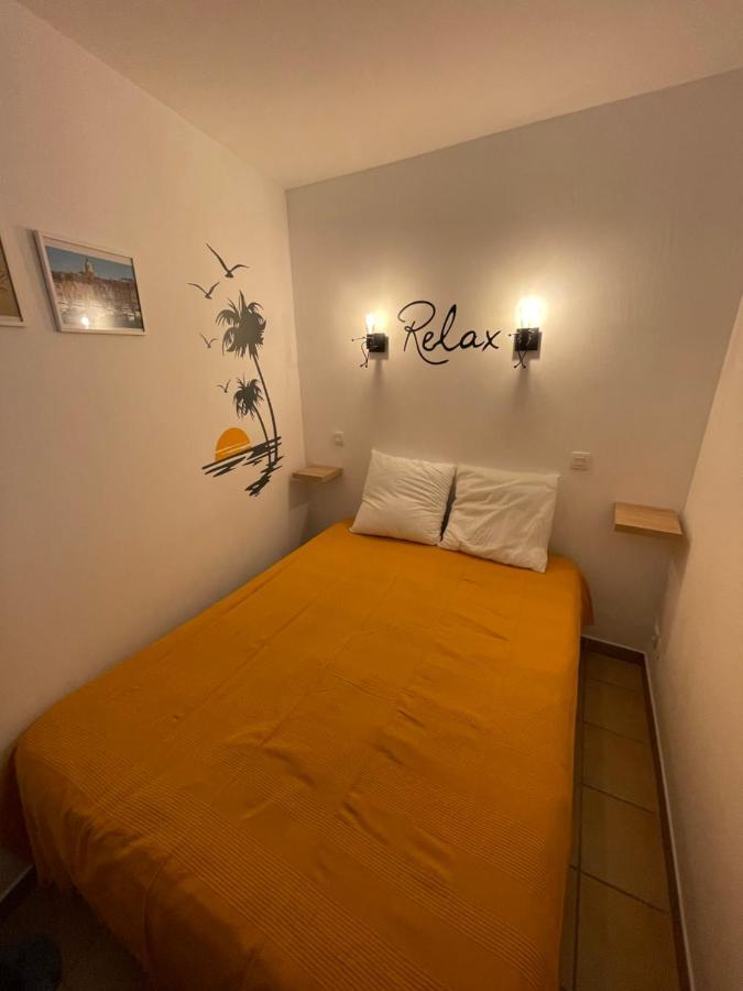 Les Restanques - Grimaud Appartement Buitenkant foto