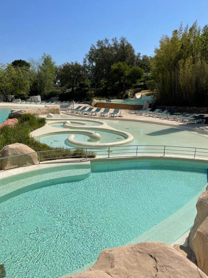 Les Restanques - Grimaud Appartement Buitenkant foto