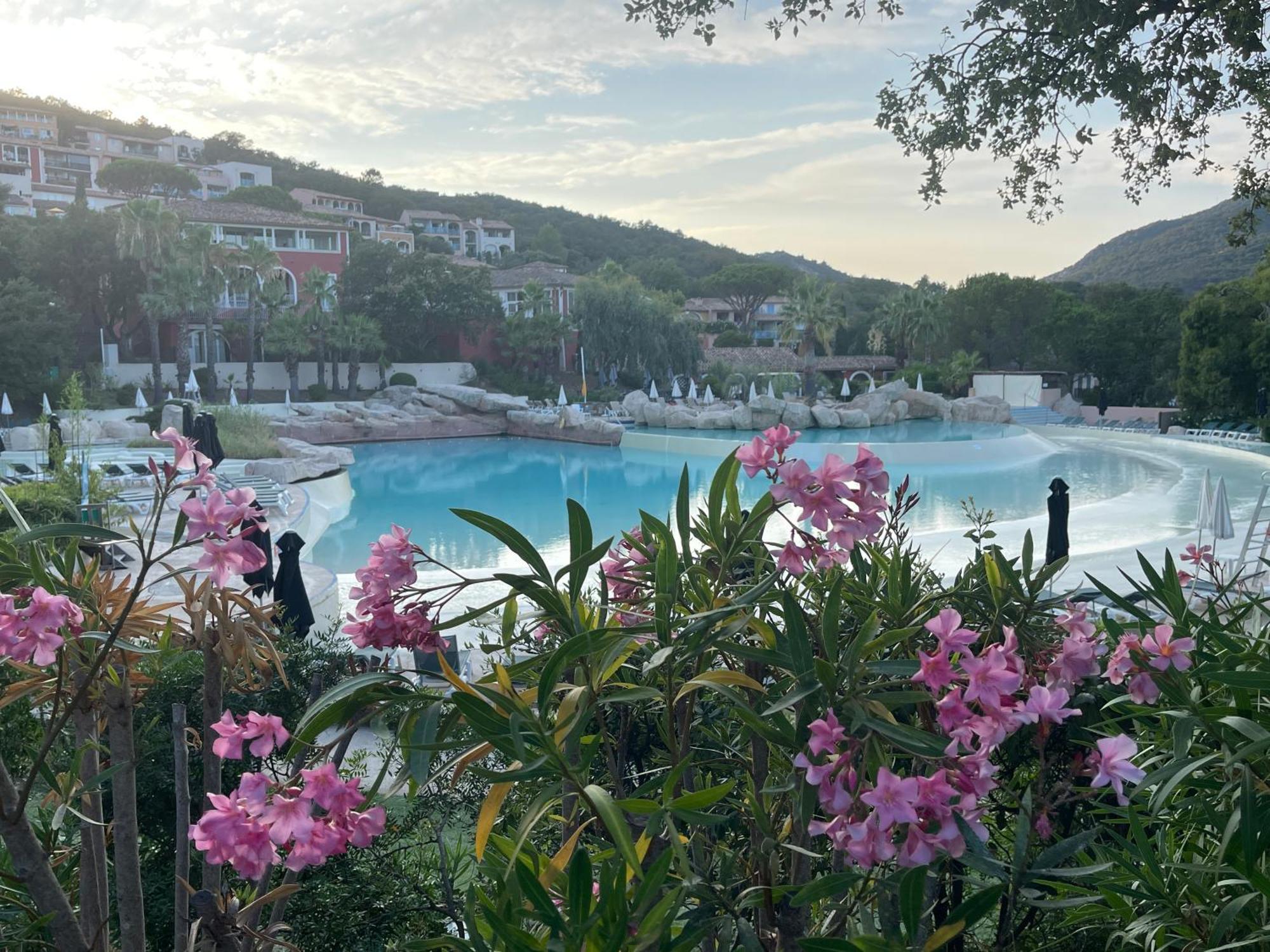 Les Restanques - Grimaud Appartement Buitenkant foto